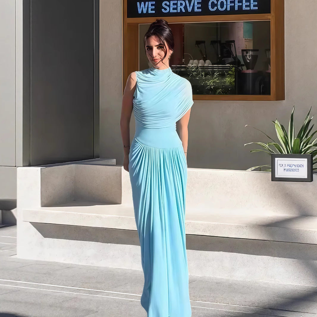 Kvinnors Elegant Maxi Klänning med Asymmetrisk Topp och Mjuk Drapering-Eva Jonsson
