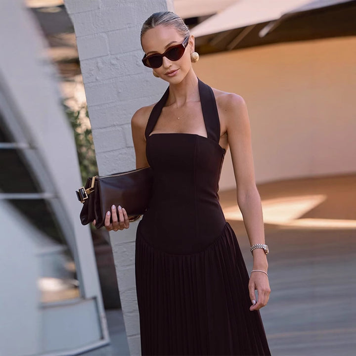 Kvinnors Elegant Maxi Klänning med Chic Rem Design Mirla-Eva Jonsson
