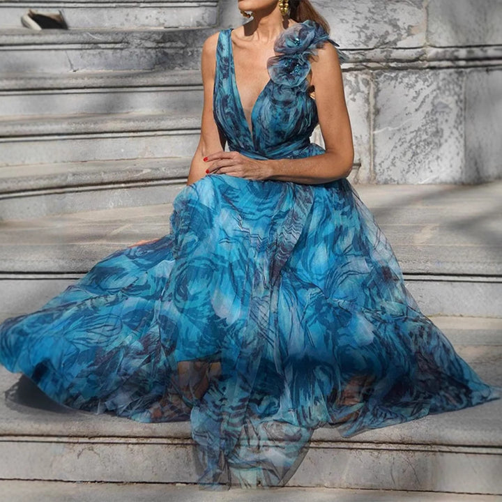 Kvinnors Elegant Maxi Klänning med Delikata Rynk Detaljer och Ogenomskinlig Chiffong-Eva Jonsson