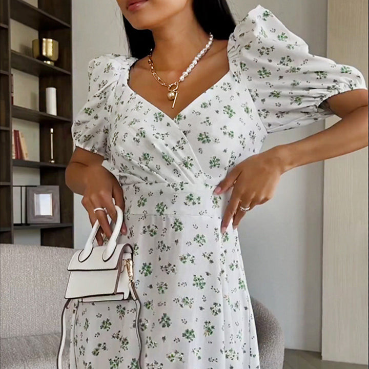 Kvinnors Elegant Maxi Klänning med Puffärmar och Blommönster Mirla-Eva Jonsson