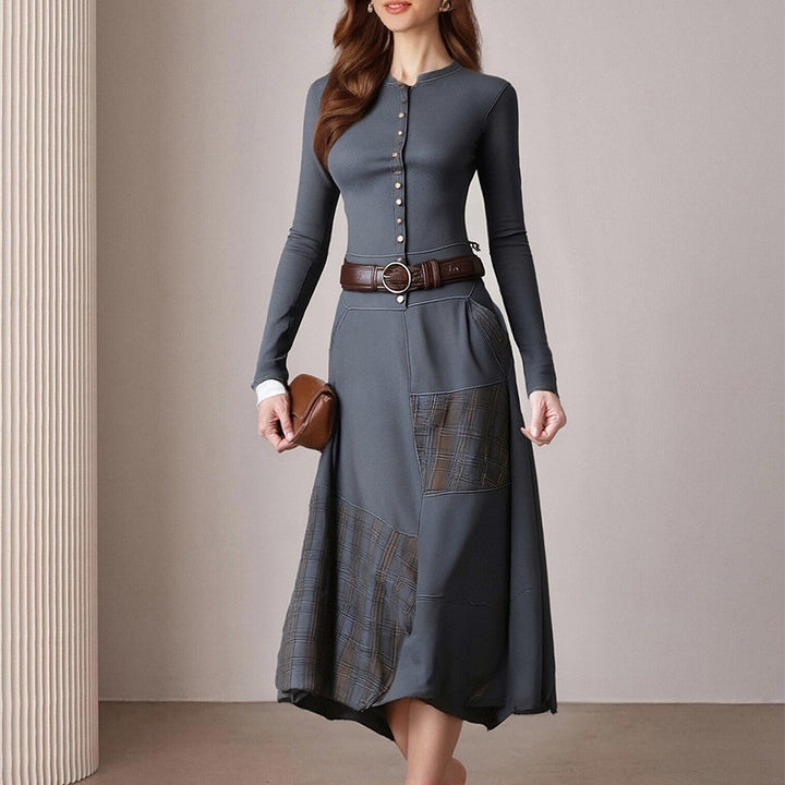 Kvinnors Elegant Midi Klänning med Knappslå och Kontrast Detaljer Mirla-Eva Jonsson