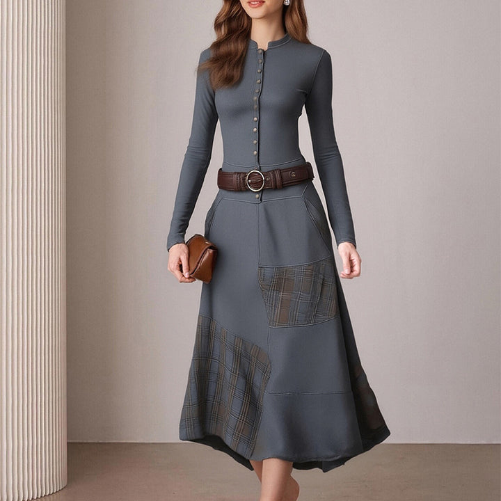 Kvinnors Elegant Midi Klänning med Knappslå och Kontrast Detaljer Mirla-Eva Jonsson