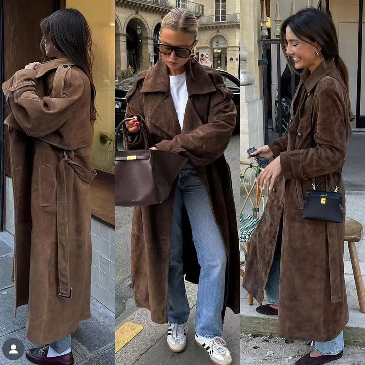 Kvinnors Elegant Mocka Trench Coat med Praktiska Fickor och Midjebälte Mirla-Eva Jonsson