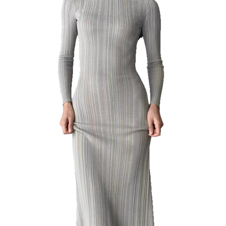 Kvinnors Elegant Ribbade Knit Maxi Klänning med Långa Ärm och Fitted Cut Mirla-Eva Jonsson