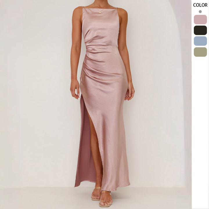 Kvinnors Elegant Satin Maxi Klänning med Chic Fållad Halsringning och Sidsprund Mirla-Eva Jonsson