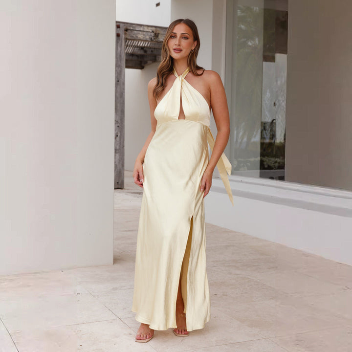Kvinnors Elegant Wrap Maxi Klänning i Halterneck Stil med Sidoklyfta och Midjebälte-Eva Jonsson