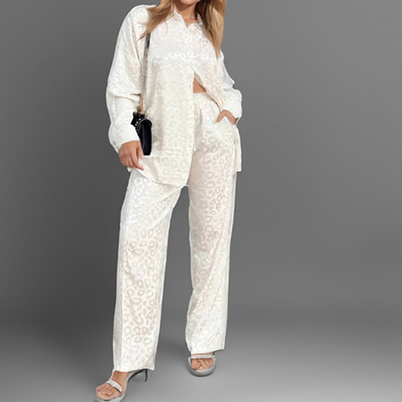Kvinnors Eleganta Byxdress med Framknappning och Vid Ben Mirla-Eva Jonsson