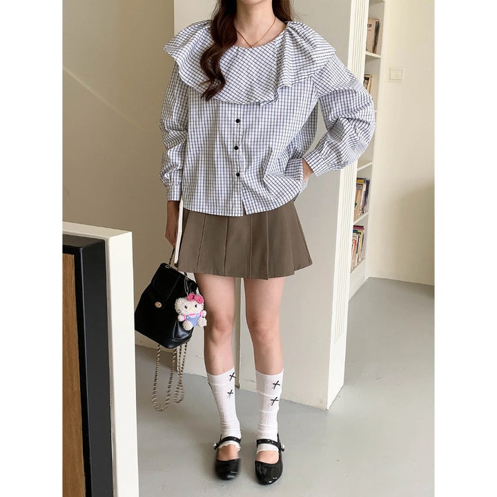 Kvinnors Fashionable Blus med Volangdetaljer Mirla-Eva Jonsson