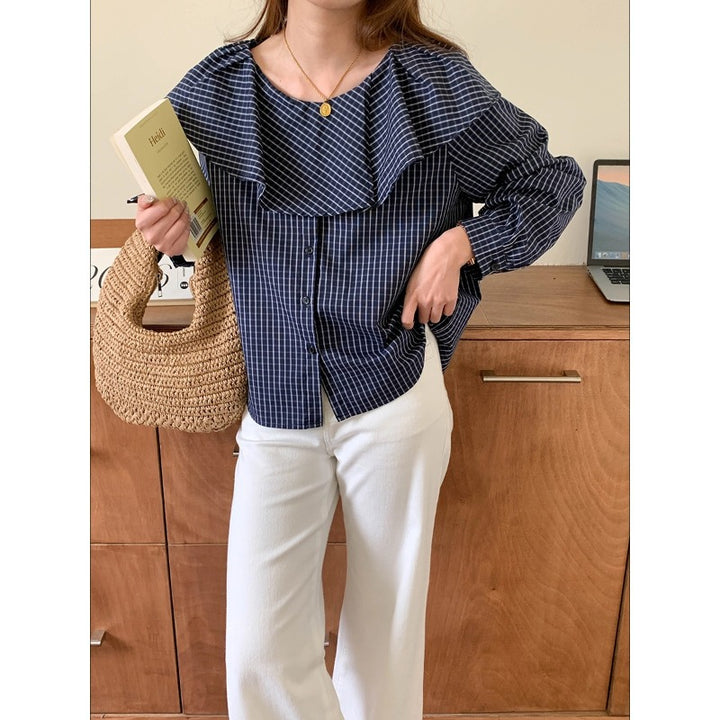 Kvinnors Fashionable Blus med Volangdetaljer Mirla-Eva Jonsson