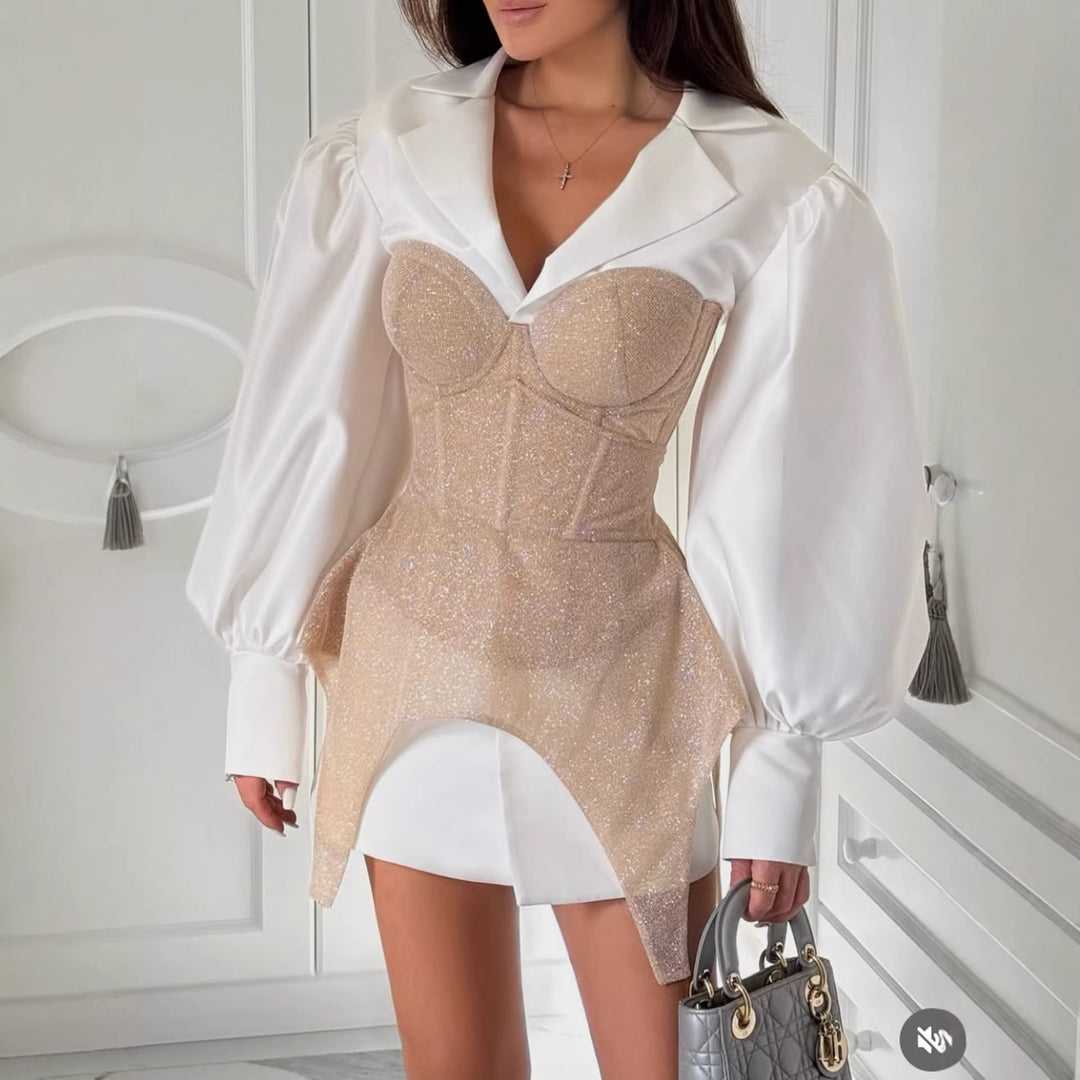 Kvinnors Glamorous Bustier Klänning med Puffärmar och Eleganta Detaljer-Eva Jonsson