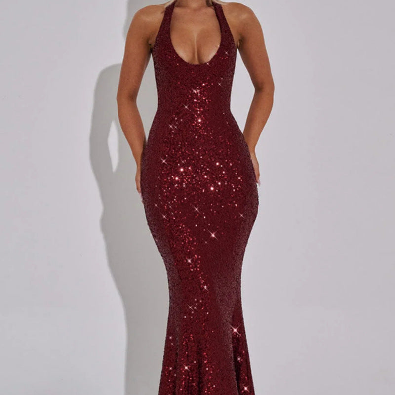 Kvinnors Glamorous Paljetter Maxi Klänning med Djup V-Hals och Slim Fit-Eva Jonsson