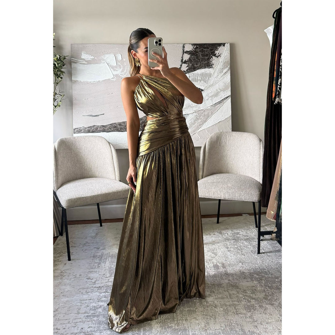 Kvinnors Glamorous Wrap Dress med en asymmetrisk silhuett och eleganta utskärningar-Eva Jonsson