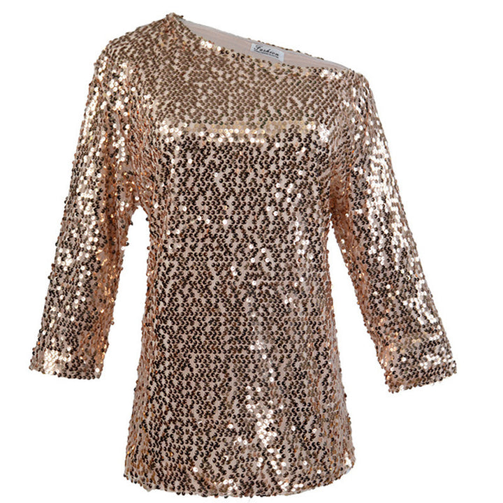 Kvinnors Glittrande Topp med Off-Shoulder Design och Paillettkanter-Eva Jonsson