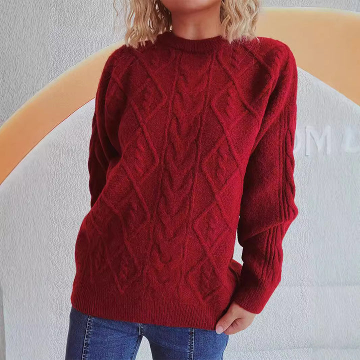 Kvinnors Grovstrukturerad Stickad Tröja med Kabeldesign Mirla-Eva Jonsson