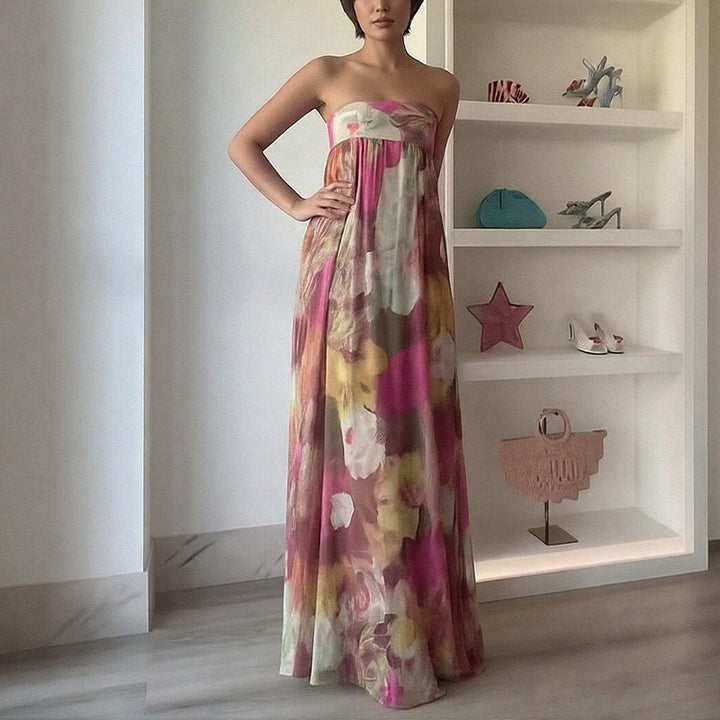 Kvinnors Long Beach Klänning med Off-Shoulder Design och Blommönster Mirla-Eva Jonsson