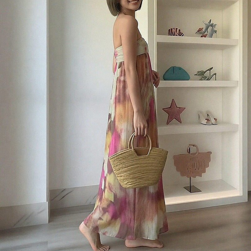 Kvinnors Long Beach Klänning med Off-Shoulder Design och Blommönster Mirla-Eva Jonsson
