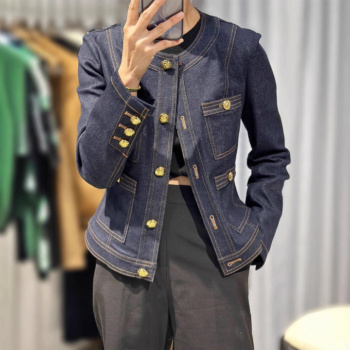Kvinnors Mode Denimjacka med Guldknappar Mirla-Eva Jonsson