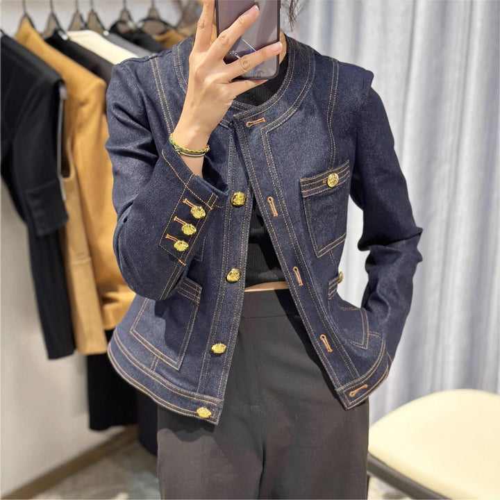 Kvinnors Mode Denimjacka med Guldknappar Mirla-Eva Jonsson