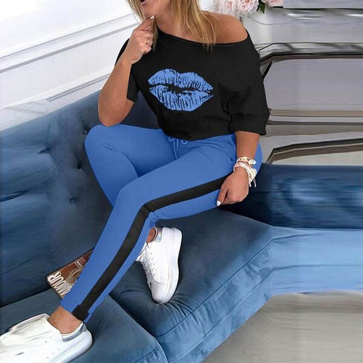Kvinnors Mode Sweatshirt med Läppmotiv och Sportiga Leggings Mirla-Eva Jonsson
