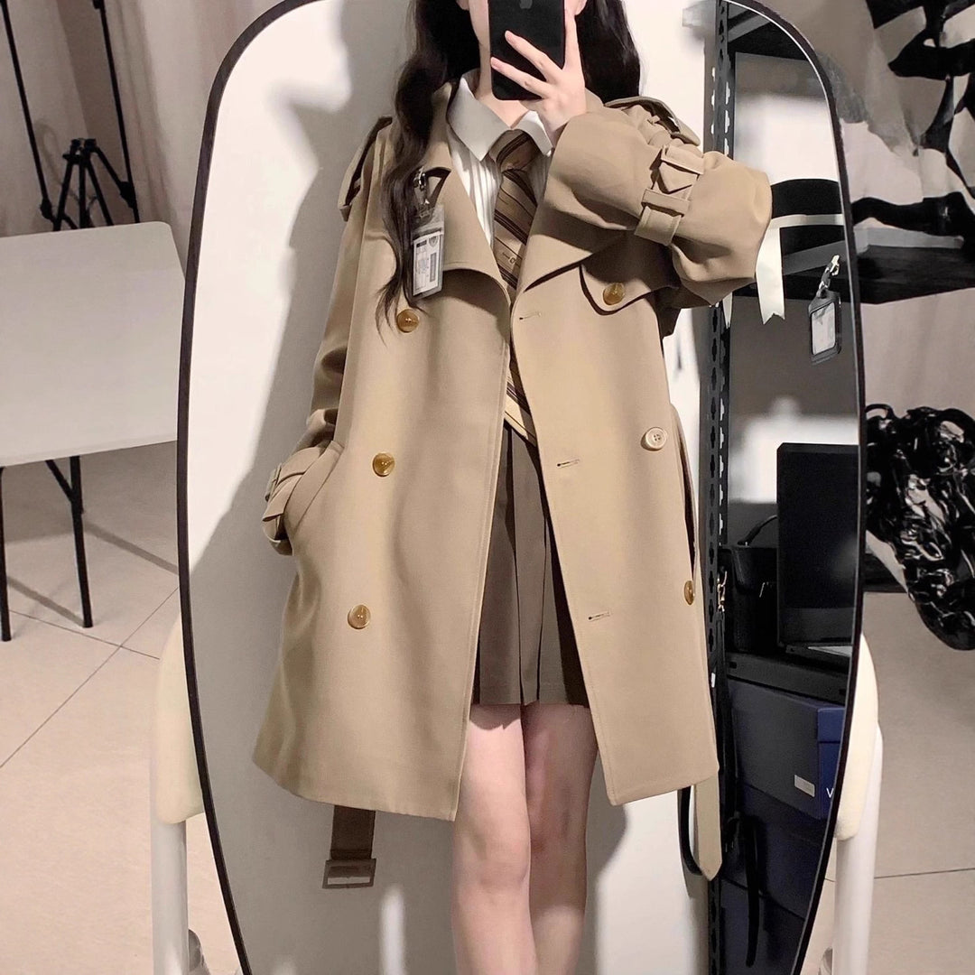 Kvinnors Moderiktiga Trench Coat med Oversized Skärning Mirla-Eva Jonsson