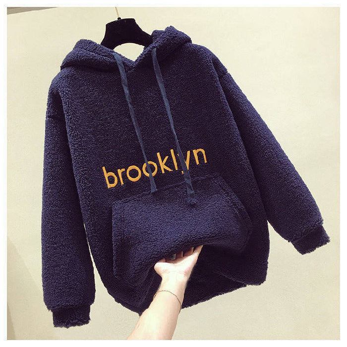 Kvinnors Mysfleece Hoodie med Känguruficka Mirla-Eva Jonsson