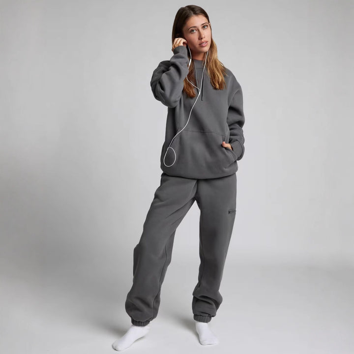 Kvinnors Mysig Hoodie med Inbyggd Sömndroid Mirla-Eva Jonsson