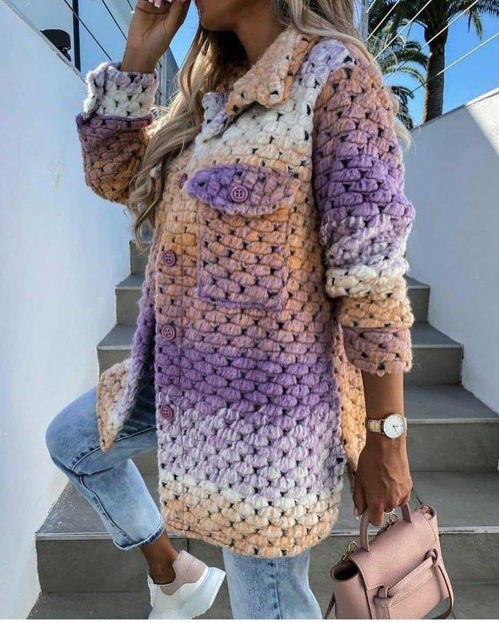 Kvinnors Mysig Kofta med Glad Gradient och Stora Knappar Mirla-Eva Jonsson