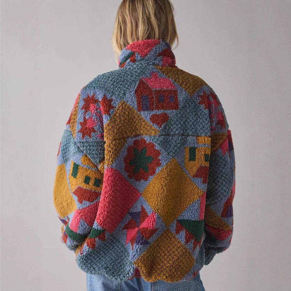 Kvinnors Mysiga Fleecejacka med Färgglad Patchwork Mönster Mirla-Eva Jonsson