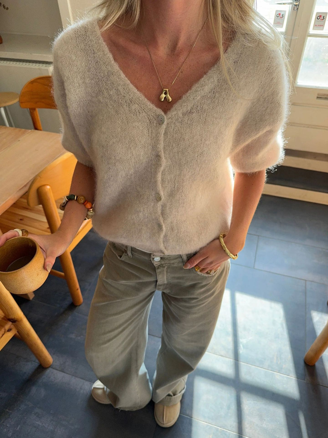 Kvinnors Mysiga V-Hals Stickad Tröja Mirla-Eva Jonsson