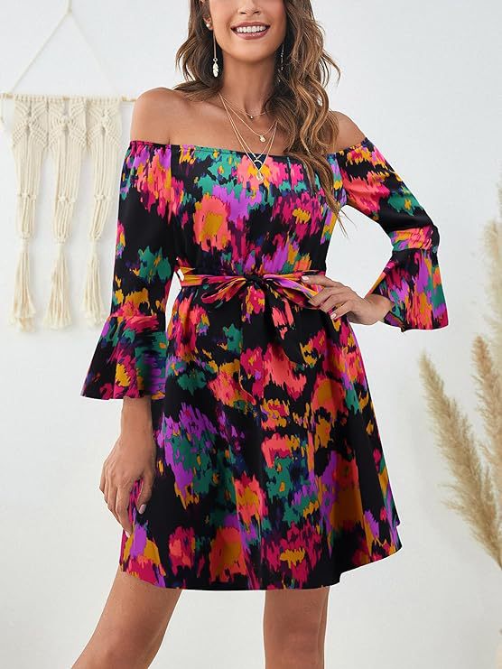 Kvinnors Off-Shoulder Klänning med Färgglad Mönster Mirla-Eva Jonsson