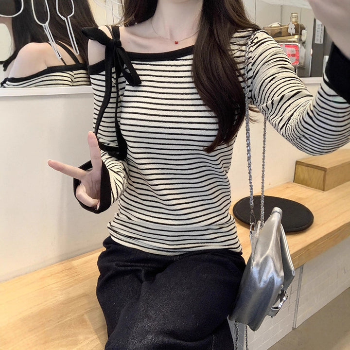 Kvinnors Off-Shoulder Långärmad Skjorta med Lekfulla Knyt-Detaljer-Eva Jonsson