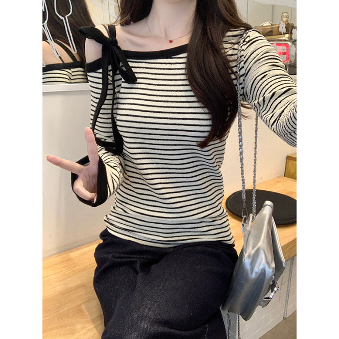 Kvinnors Off-Shoulder Långärmad Skjorta med Lekfulla Knyt-Detaljer-Eva Jonsson