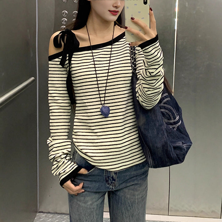 Kvinnors Off-Shoulder Långärmad Skjorta med Randigt Mönster Mirla-Eva Jonsson