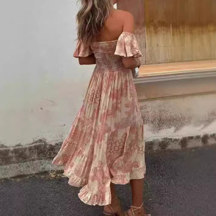 Kvinnors Off-Shoulder Maxi Klänning med Volangdetaljer och Elastisk Midja Mirla-Eva Jonsson