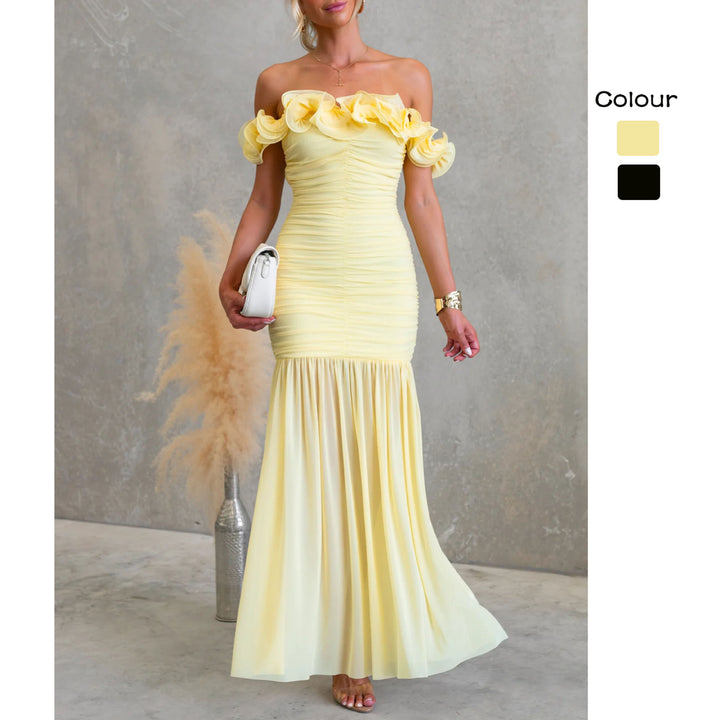 Kvinnors Off-Shoulder Maxi Klänning med Voluminösa Ruffle Detaljer och Elegant Midjeutskärning-Eva Jonsson