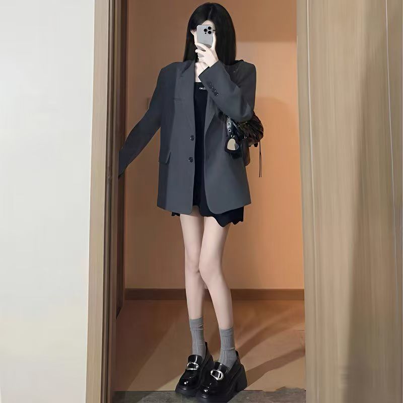 Kvinnors Oversized Blazer med Fickor Mirla-Eva Jonsson