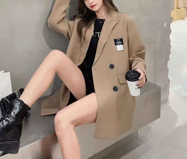 Kvinnors Oversized Blazer med Texturerat Tyg Mirla-Eva Jonsson