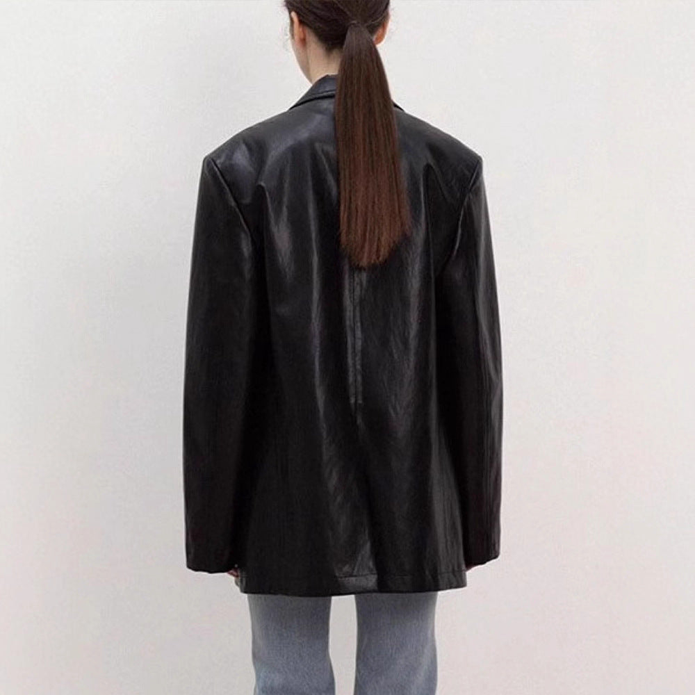 Kvinnors Oversized Faux Skinn Blazer Mirla-Eva Jonsson