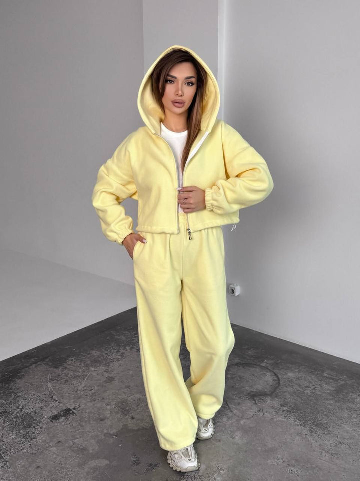 Kvinnors Oversized Fleece Träningsoverall med Huva och Vida Ben Mirla-Eva Jonsson