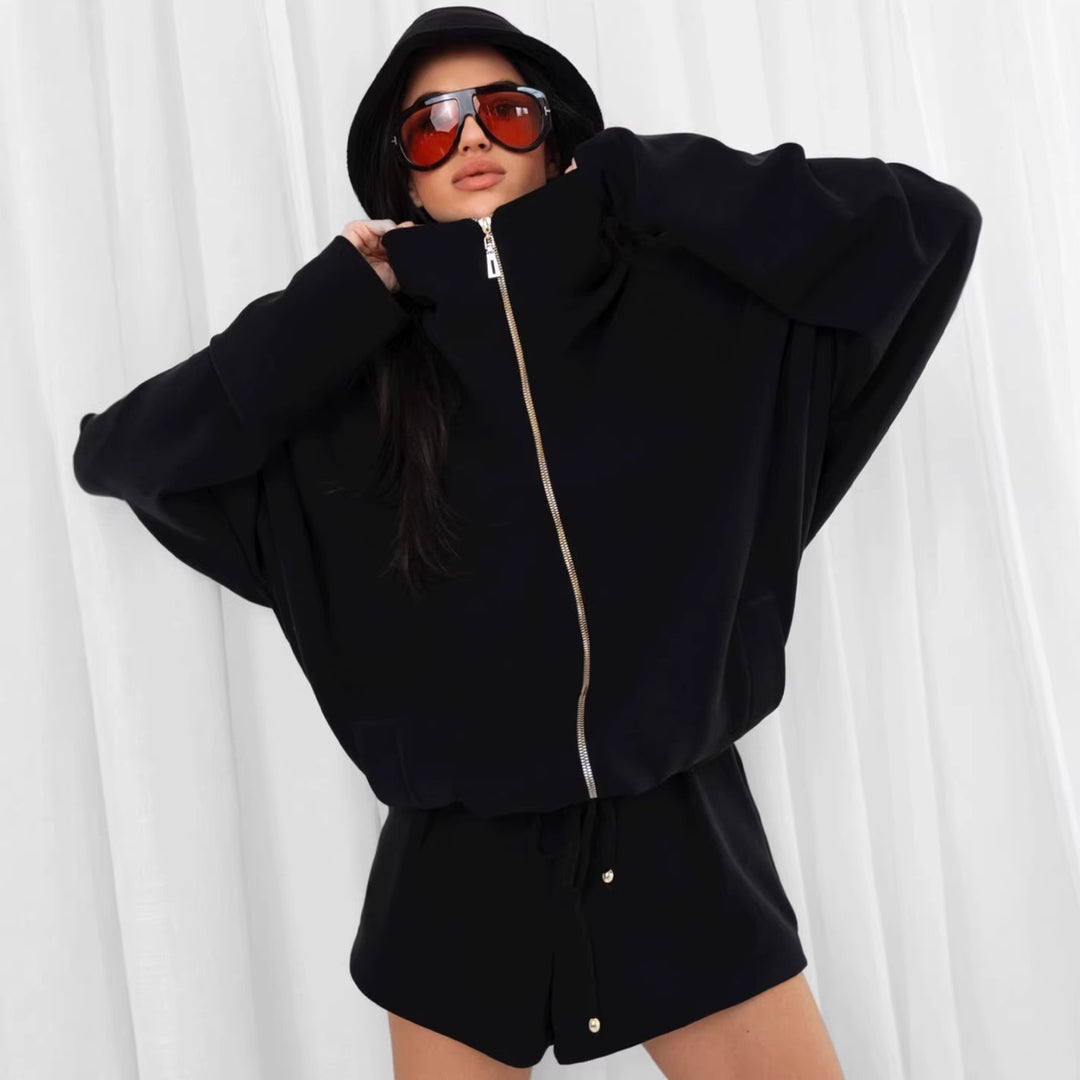 Kvinnors Oversized Hoodie Jacka och Shorts Set med Kontinuerlig Dragkedja Mirla-Eva Jonsson