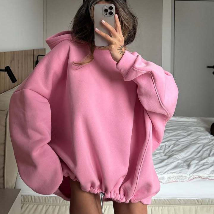 Kvinnors Oversized Hoodie med Avslappnad Passform Mirla-Eva Jonsson