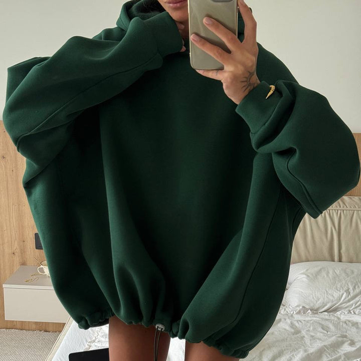 Kvinnors Oversized Hoodie med Avslappnad Passform Mirla-Eva Jonsson