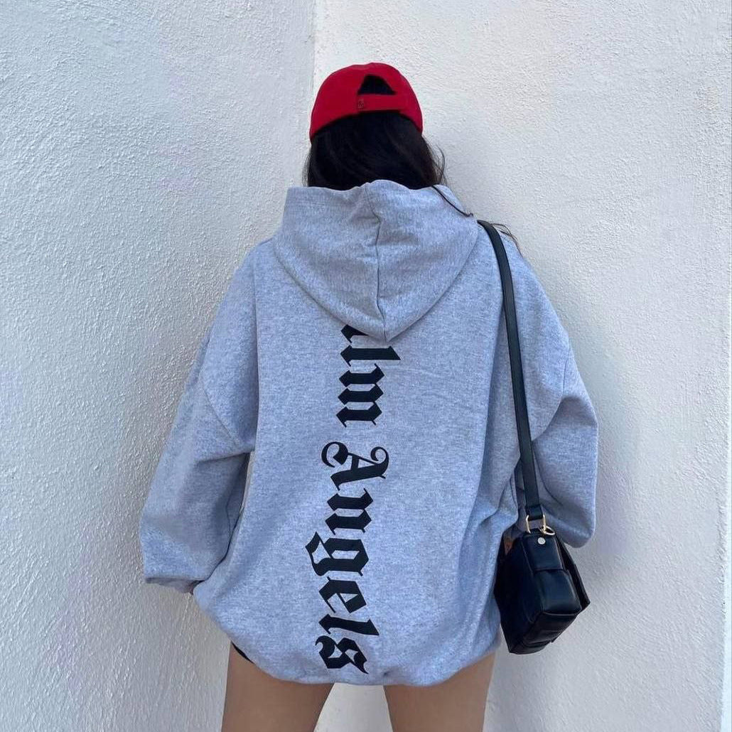 Kvinnors Oversized Hoodie med Känguruficka Mirla-Eva Jonsson