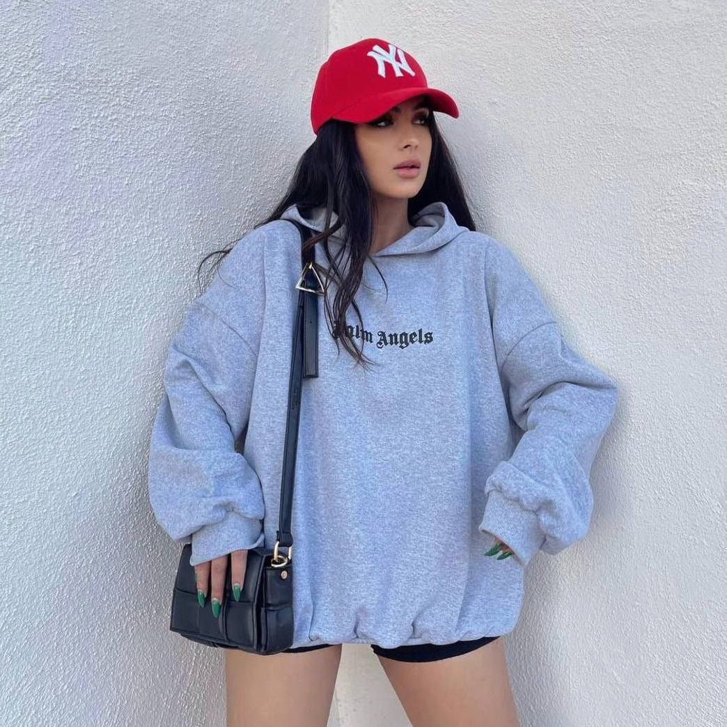 Kvinnors Oversized Hoodie med Känguruficka Mirla-Eva Jonsson