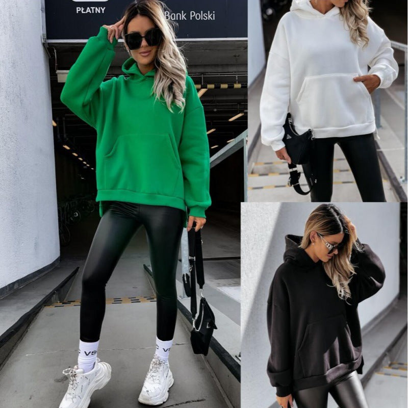 Kvinnors Oversized Hoodie med Praktiska Kängurufickor Mirla-Eva Jonsson