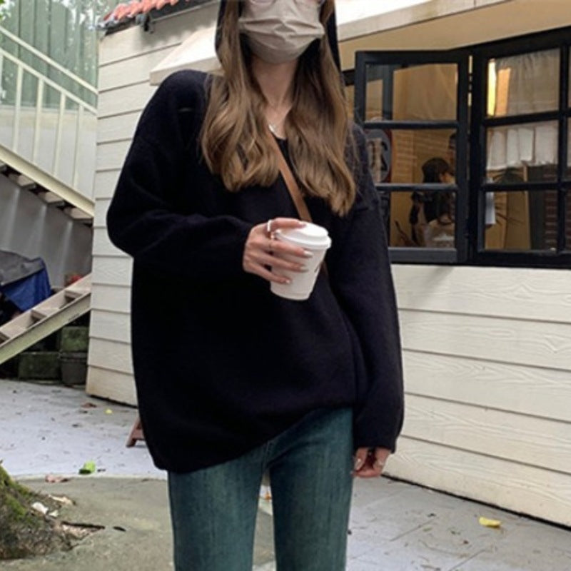 Kvinnors Oversized Hoodie med en avslappnad passform och praktiska fickor Mirla-Eva Jonsson