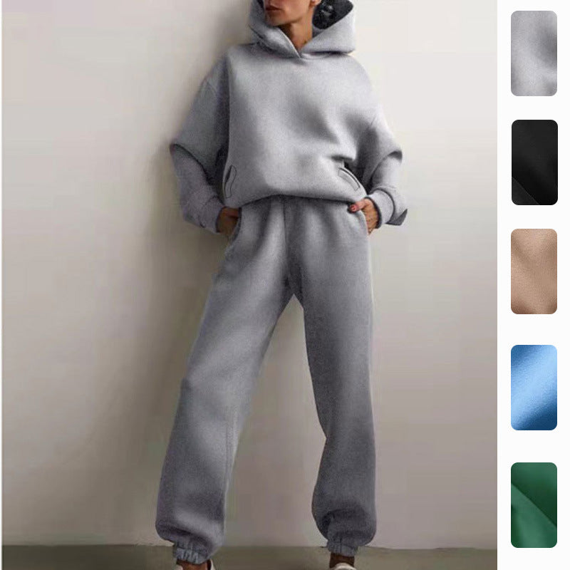 Kvinnors Oversized Hoodie och Joggingbyxor Set Mirla-Eva Jonsson