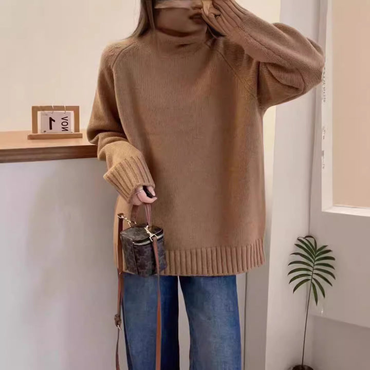 Kvinnors Oversized Polo Tröja gjord av högkvalitativt stickat Mirla-Eva Jonsson