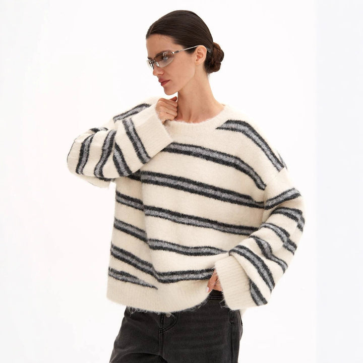 Kvinnors Oversized Randig Tröja gjord av mjukt material Mirla-Eva Jonsson