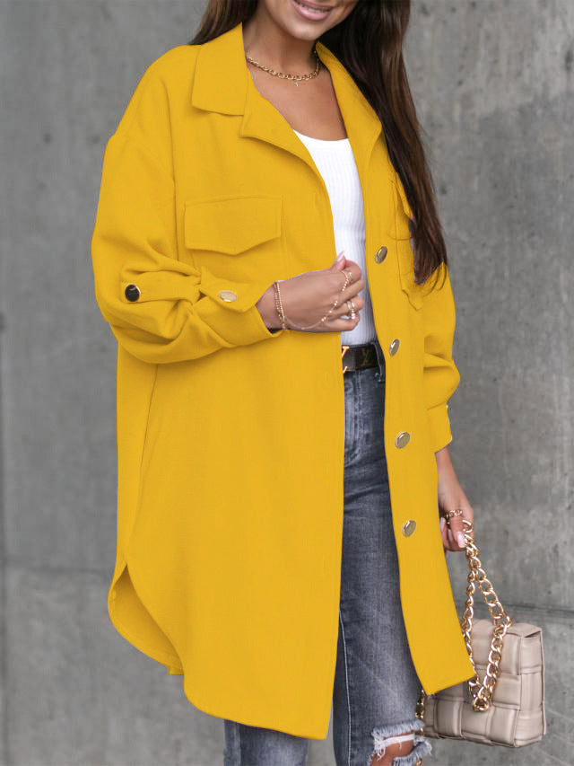 Kvinnors Oversized Skjorta Jacka med Praktiska Fickor och Modernt Snitt Mirla-Eva Jonsson